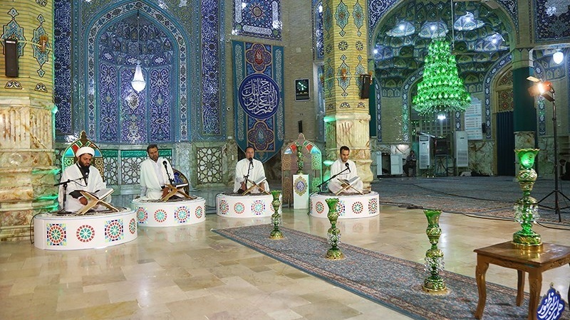 Tadarus al-Quran di Masjid Jamkaran, Qom, April 2021.