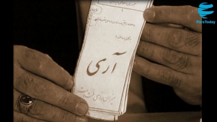 HUT ke-42 Referendum Bersejarah di Iran 