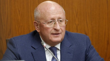 Prodhuesi i vaksinës ruse kundër Covid-19: Edhe adoleshentët mund të vaksinohen