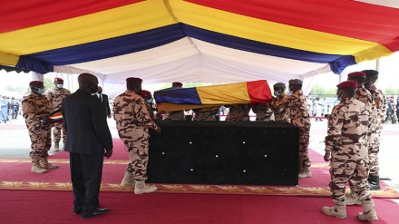 Rais wa Ufaransa na viongozi kadhaa wa Afrika wahudhuria mazishi ya Rais Deby wa Chad