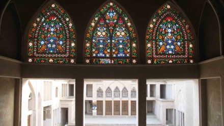 Arkitektura iraniane në objektet dhe monumentet historike (2)