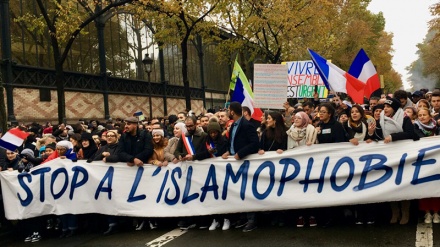 Fransa Ulusal Meclisi'nde İslam karşıtı yasanın onaylanması