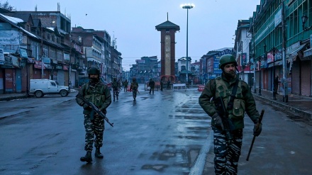 कश्मीर में झड़पों में फिर कई अलगाववादियों की मौत, गुपकार एलायंस पर सवाल, एलजी की नसीहतें