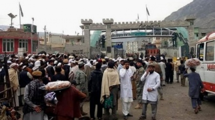 سفر افغان‌ها به پاکستان مشروط به آزمایش کرونا شد