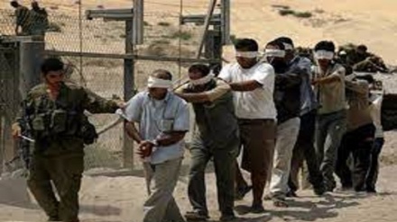 Il 'No' del regime sionista alle famiglie palestinesi di festeggiare il rilascio dei prigionieri
