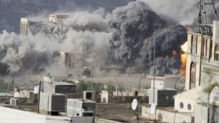 アラブ連合軍がイエメン北部を攻撃、８人が死傷