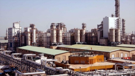Iran verso autosufficienza nella produzione di benzene 