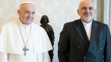 Zarif hails Pope’s stances on Palestine, sanctions