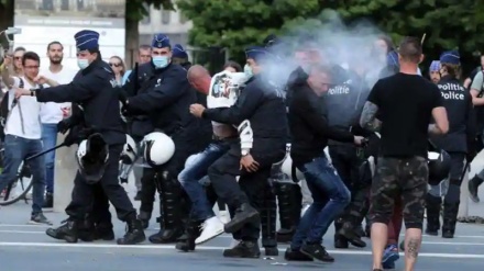 Brukseli përfshihet nga protestat kundër masave kufizuese të Koronas