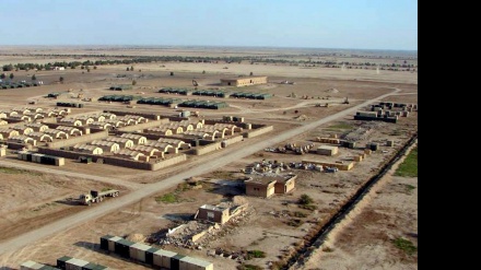 イラク軍が、同国のアサド米空軍基地への攻撃報道を確認