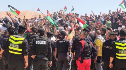 Israeli troops kill Jordanian after attacking anti-occupation rally on Jordan border: Report