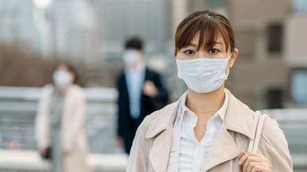 日本国内で新たに1793人がコロナ感染、74人死亡