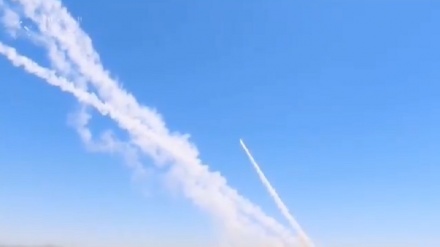 Palestina Lancarkan Gelombang Baru Serangan Roket ke Israel   