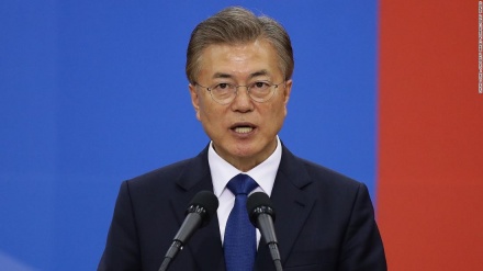 韓国大統領、「北朝鮮との和平交渉を再開、早期の対応望む」