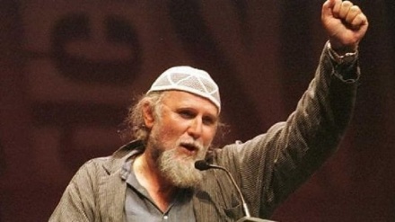 Moni Ovadia: 'la politica del regime sionista è infame, strumentalizza la shoah'