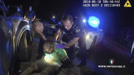 Usa, polizia violenta ha ucciso 1.124 persone nel 2021