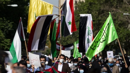 راهپیمایی نمازگزاران تهرانی در حمایت از مردم فلسطین