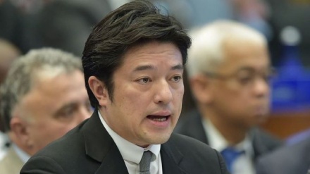 日本の防衛副大臣が、パレスチナ人に対するイスラエルの犯罪を擁護