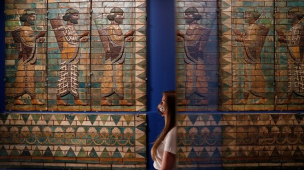 Ekspozita e madhe e veprave historike iraniane në Londër