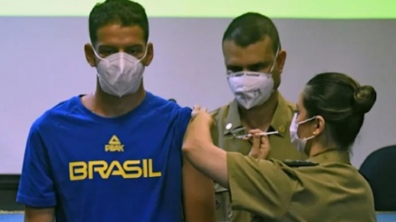 Covid, il Brasile travolto dall’epidemia: Bolsonaro sotto nuova accusa