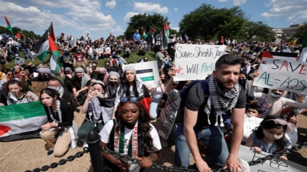 अमरीका में फ़िलिस्तीन की ओर खिसकता जनमत...