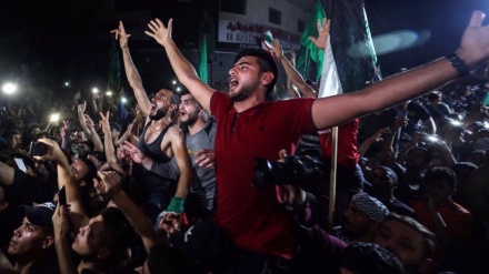 Palestinians celebrate victory as ceasefire unilaterally declared by Tel Aviv