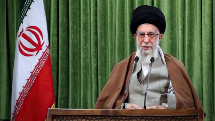 آغاز سخنرانی رهبر معظم انقلاب به مناسبت روز جهانی قدس