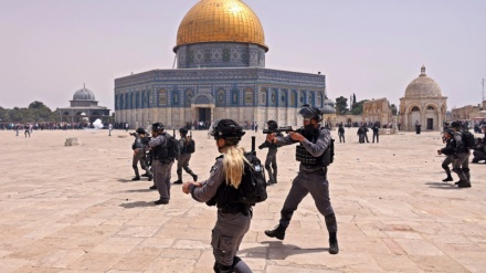 Israeli regime police attacked Palestinians at al-Aqsa Mosque, hours after ceasefire