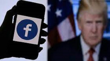 Facebook conferma il bando di Trump