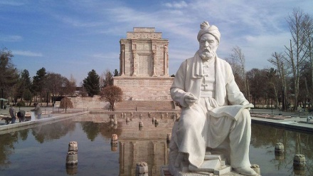 萨利希：菲尔多西用《列王纪》复兴了纯正伊朗和伊斯兰文化