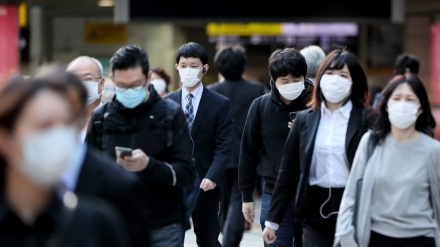 日本の新型コロナ、50人死亡・4177人感染