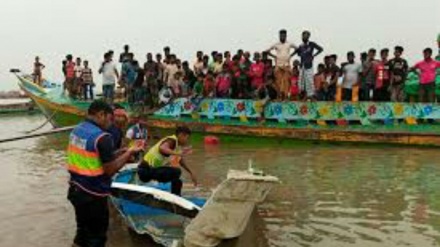 Bangladesh, collusione tra imbarcazioni: oltre 25 morti    تکراری