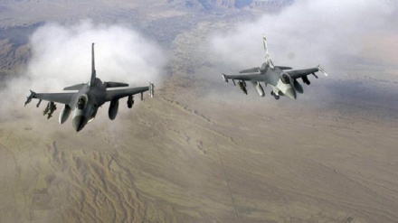 حملات آمریکا علیه مواضع طالبان در هلمند در آستانه خروج از افغانستان