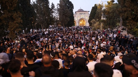 Eid al Fitr, marcia dei fedeli palestinesi verso al Aqsa + VIDEO