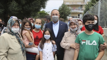 Turkish FM’s remarks on Greece Muslims irks Athens ahead of talks