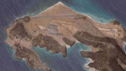 Baza ajrore misterioze që po ndërtohet në ishullin pranë Jemenit e lidhur me Emiratet e Bashkuara Arabe