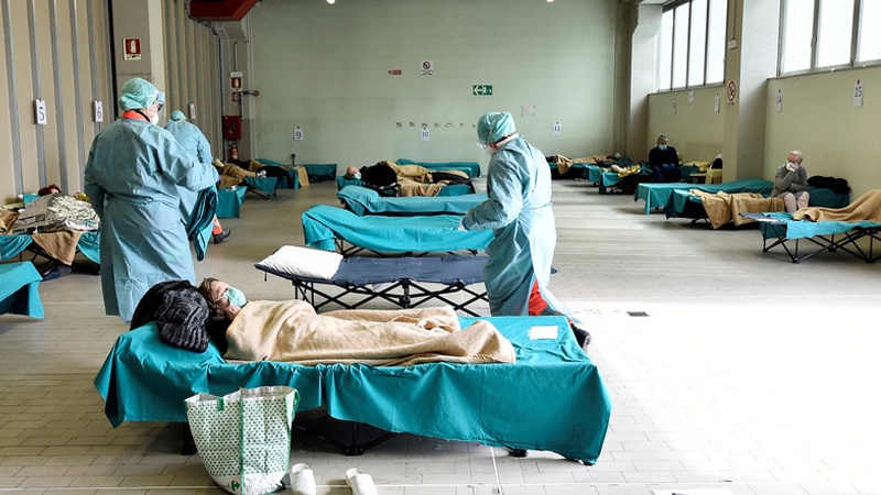 Italia nën ethet e Koronas indiane