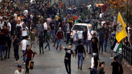 Ramallah’ta siyonistler Filistinli bir genci şehit etti
