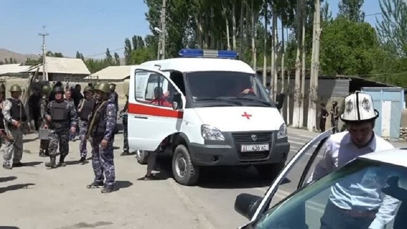 دولت قرقیزستان مرگ ۳۴ تن را در درگیری‌های روز پنجشنبه با تاجیکستان تایید کرده  است