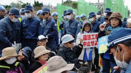 沖縄・名護米軍新基地建設への反対座り込みが2500日目に