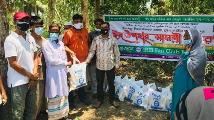 আইআরআইবি ফ্যান ক্লাবের উদ্যোগে ঈদ উপহার সামগ্রী বিতরণ