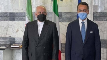Zarif takohet me ministrin e punëve të jashtme të Italisë