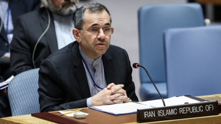 تخت‌روانچی: رژیم اسرائیل به پذیرش کنوانسیون سلاح شیمیایی وادار شود