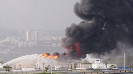 犹太复国主义政权一家炼油厂发生大火