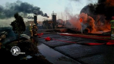 Iran: violento incendio in una raffineria a sud di Teheran