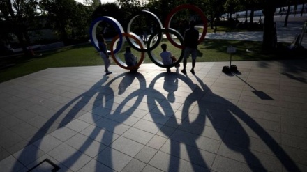 ＪＯＣ幹部が電車に飛び込み死亡、自殺か