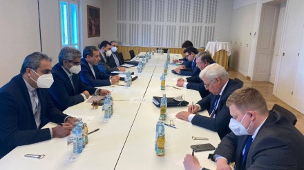 伊朗代表团在维也纳继续密集磋商