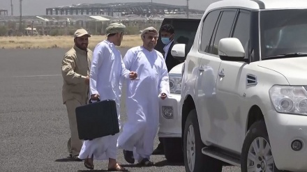 Omani delegation visits Sana'a to discuss humanitarian crisis