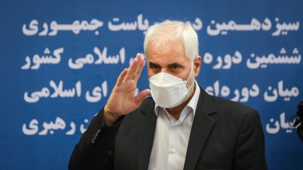 イラン大統領選挙、メフラリーザーデ候補が撤退