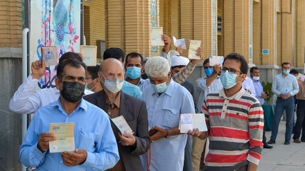 People cast their votes for the 13th presidential election in Shiraz